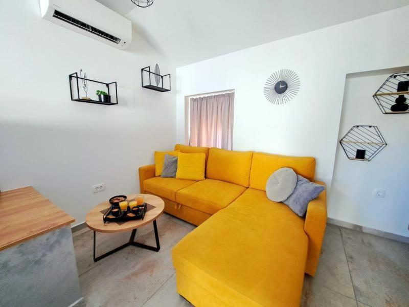 Holiday Home Fiori Кастав Екстер'єр фото