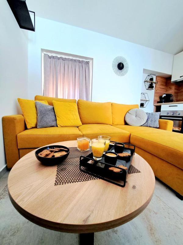 Holiday Home Fiori Кастав Екстер'єр фото