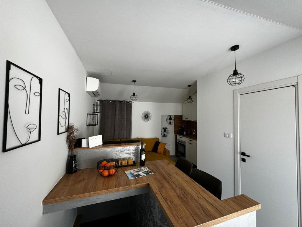 Holiday Home Fiori Кастав Екстер'єр фото