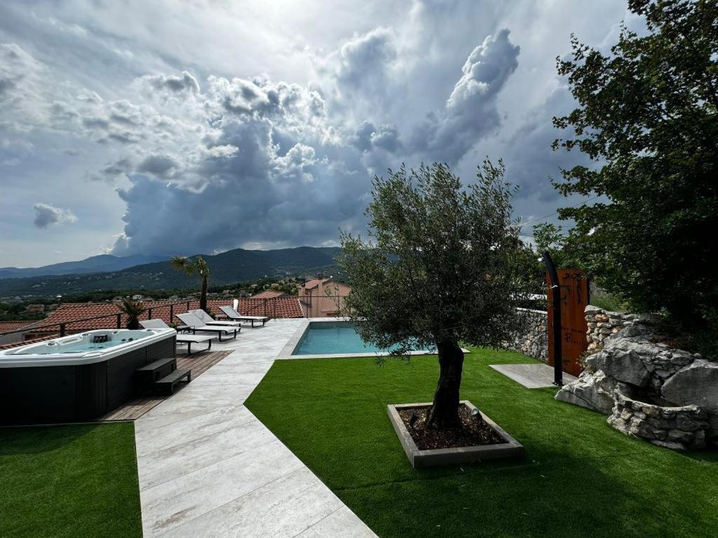 Holiday Home Fiori Кастав Екстер'єр фото